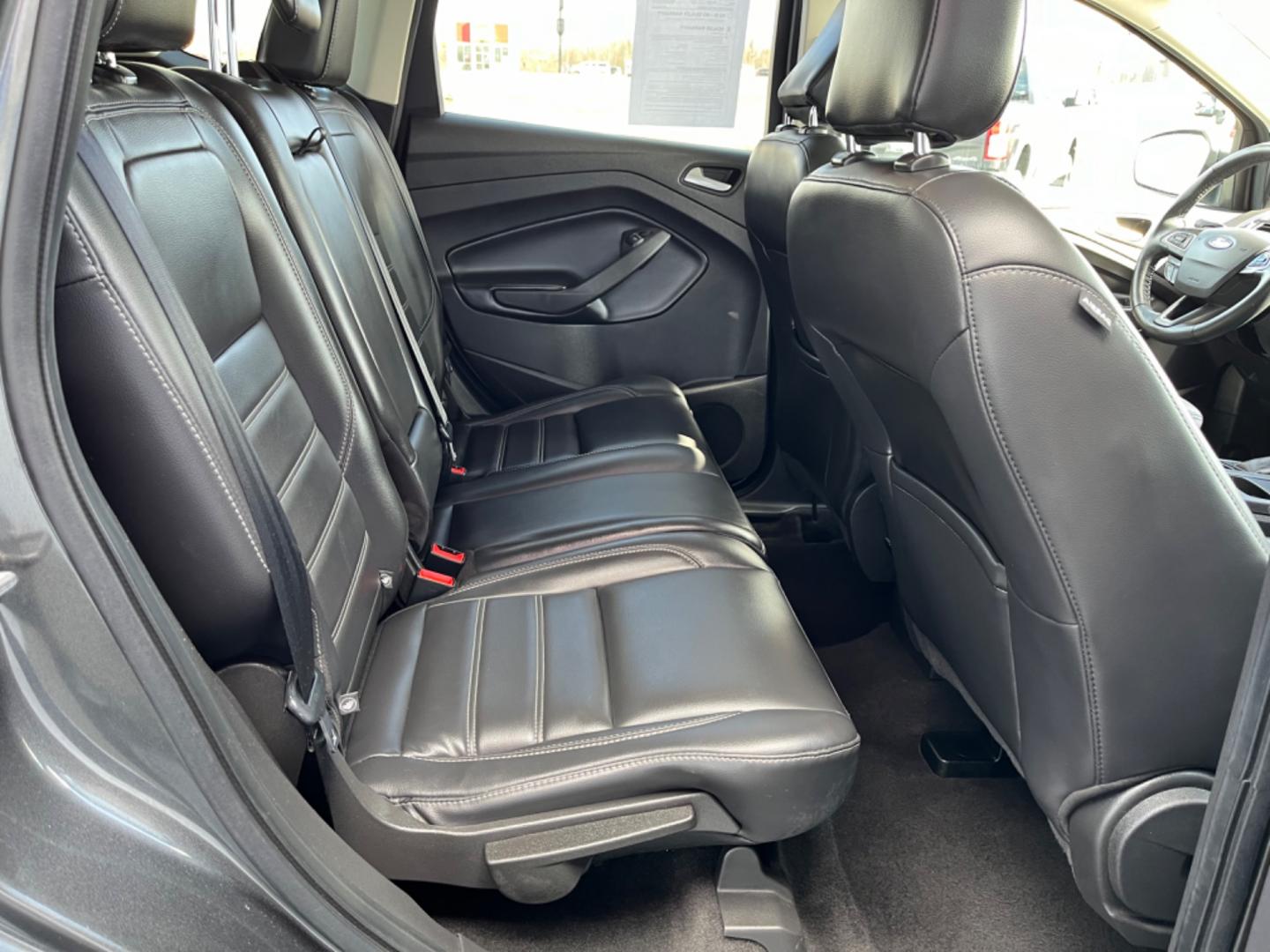 2019 GRAY /black leather FORD ESCAPE SEL (1FMCU9HD5KU) with an 1.5L engine, Automatic transmission, located at 1960 Industrial Drive, Wasilla, 99654, (907) 274-2277, 61.573475, -149.400146 - Photo#11